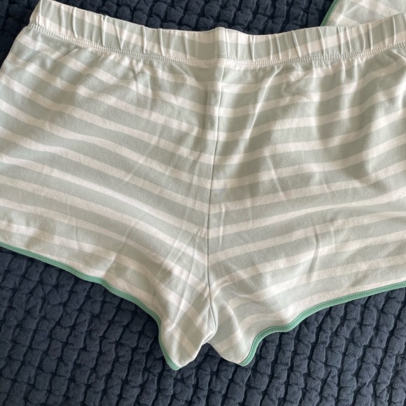 LAKE Pajama Pima Shorts Set - White and Green - Picture 7 of 10